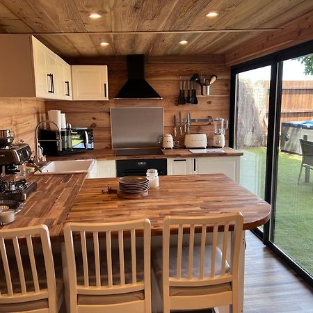 Chalet Et Jaccuzy Sur La Plage Biscarrosse Eksteriør billede