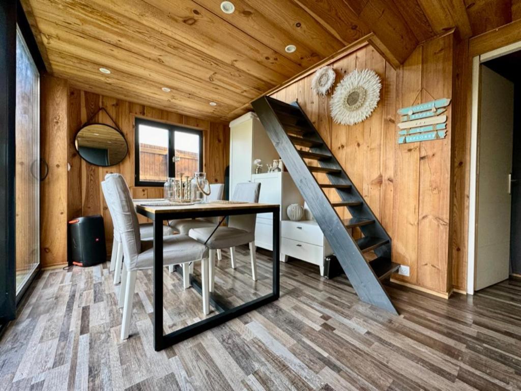Chalet Et Jaccuzy Sur La Plage Biscarrosse Eksteriør billede