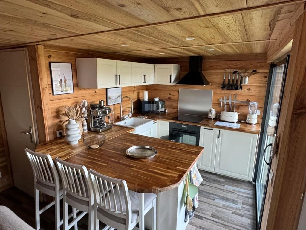 Chalet Et Jaccuzy Sur La Plage Biscarrosse Eksteriør billede